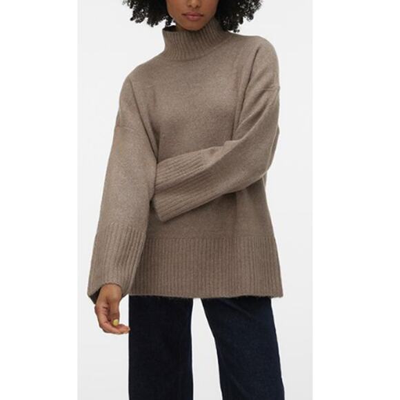 NEW ~ VERO MODA ~ Women's Cream Long Sleeve High Neck Pullover Sweater Size XS - Picture 1 of 6